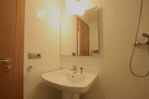 Apartamento con 2 dormitorios para 3 personas - Baño