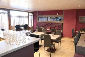 HOtello guest suites - Restaurant