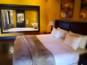 Riverstone Lodge - Room
