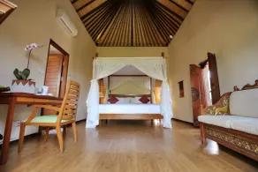 The Sanyas Retreat - Room