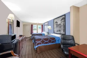 Super 8 by Wyndham Gadsden AL - Chambre
