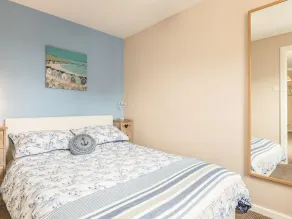 Rock Rose - Room
