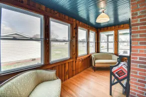 Virginia Retreat w/ Porch & Grill, Near Beaches! - Innenbereich