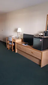Super 8 by Wyndham Moose Jaw SK - Chambre