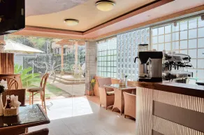Kamake Gardens Upper Hill - Restaurant