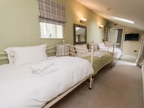 The Stables and West Wing - Chambre