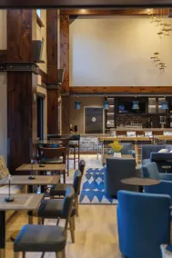 Martis Valley Lodge, Tapestry Collection by Hilton - Restaurant