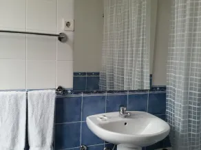 Pensao Lourenco - Bathroom