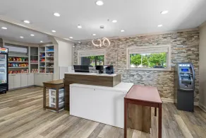 Suburban Studios Charlotte - Ballantyne - Lobby