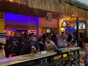 Holiday Phangan - Hostel & Bar - Restaurant