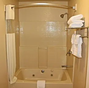 Lake Point Lodge - Baño