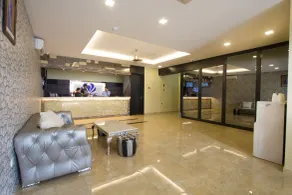Elmark Hotel Johor - Coin salon dans le hall
