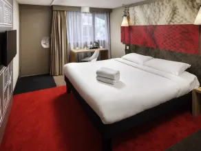 ibis Coventry South - Room