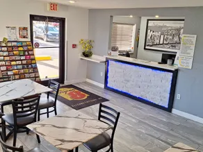 Super 8 by Wyndham Elizabethtown - Hall