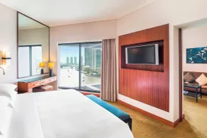 Royal Orchid Sheraton Hotel & Towers - Chambre