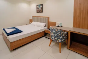 Hotel Anugraha NX - Chambre