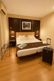 Hotel Plaza - Rum
