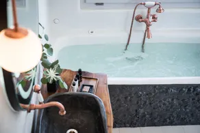 Emfasis Luxury Villa with heated Jacuzzi-Sunset view - Baño