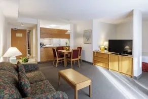 Cartier Place Suite Hotel - Værelse
