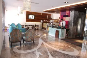 Maya Hotel - Reception