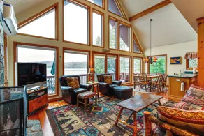 'sweet Serenity' Schroon Lake Family Retreat! - Innvendig