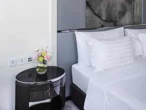 Grande Centre Point Hotel Terminal21 - Chambre