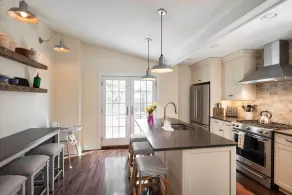 'Brooke House' In The Heart of Downtown w/ Patio! - Innenbereich