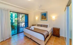 The Cove Yamba - Room