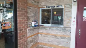 KC's Country Inn - Reception