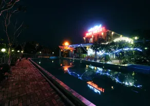 Ninh Bình Friendly Homestay - Pool