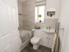 Kite Cottage - Bathroom
