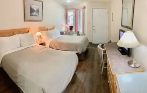 Sunwapta Falls Rocky Mountain Lodge - Chambre