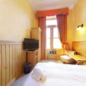 Hotel Plaza - Room