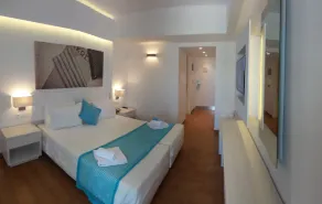 Cosmopolitan Hotel - Chambre