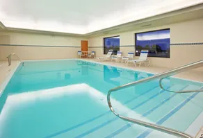 Holiday Inn Express Hotel & Suites Bay City by IHG - Piscine
