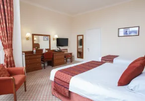 TLH Toorak Hotel - TLH Leisure, Entertainment and Spa Resort - Room