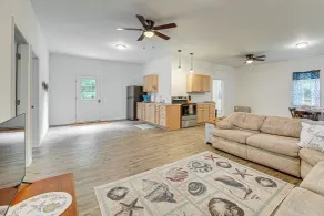 Secluded Orland Cottage w/ Grill, Near State Parks - Innvendig