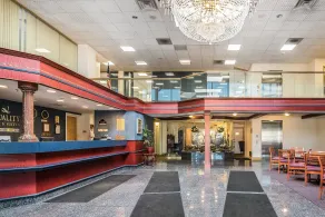 Quality Inn & Suites Albany Airport - Hall
