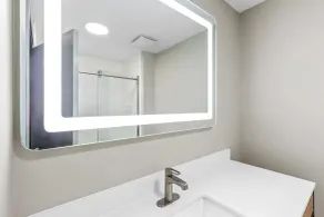 Days Inn & Suites by Wyndham Union City - Salle de bain