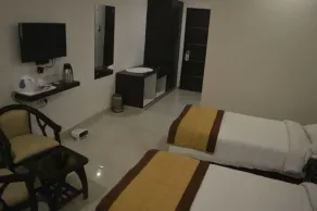 The Lotus Sutra Hotel - Zimmer