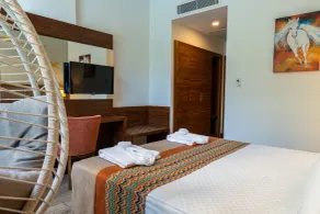 Side Royal Palace - Room