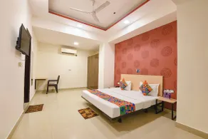 FabHotel Blue Stone - Chambre