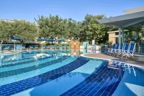 Junior Family Hotel - Pool