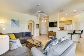 8 Mi to Disney! Villa w/ Heated Pool & Games - Interiör