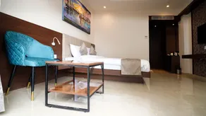SWARNA HOTEL & RESORT - Room