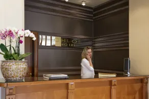 Chloe Luxury Hotel - Resepsjon