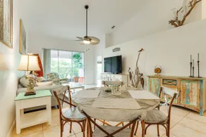 5 Mi to Naples Beach - Getaway w/ Screened Lanai! - Interiør
