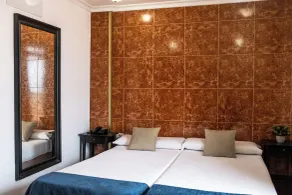 Hotel Adonis Capital - Chambre