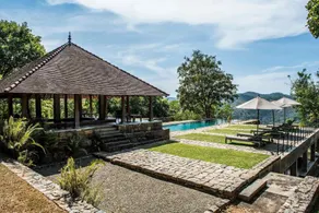 Living Heritage Koslanda - Piscine