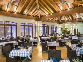 Alexander The Great Beach Hotel - Restaurante